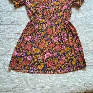 Loft outlet multicolor floral v-neck short sleeve midi dress size L petite